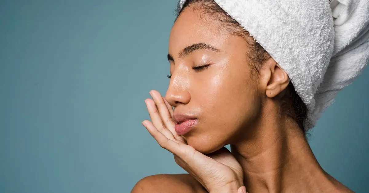 Les effets du stress sur la peau : conseils de dermatologues