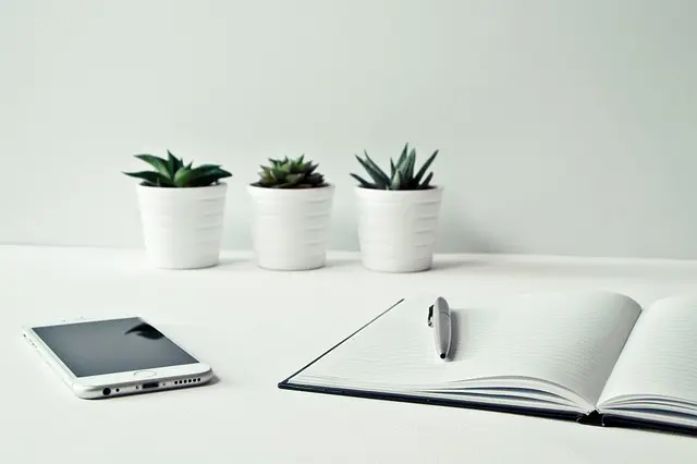 Comment le journaling aide à maîtriser votre stress